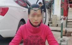 游戏前沿动态：在丽江乞讨成网红是怎么回事 女子有手有脚却靠此行乞